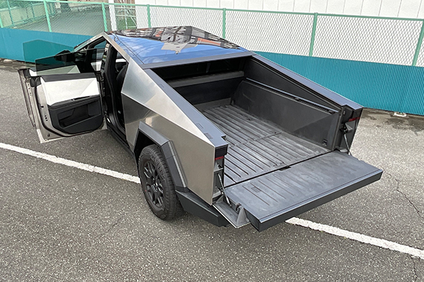 サイバートラック イメージ